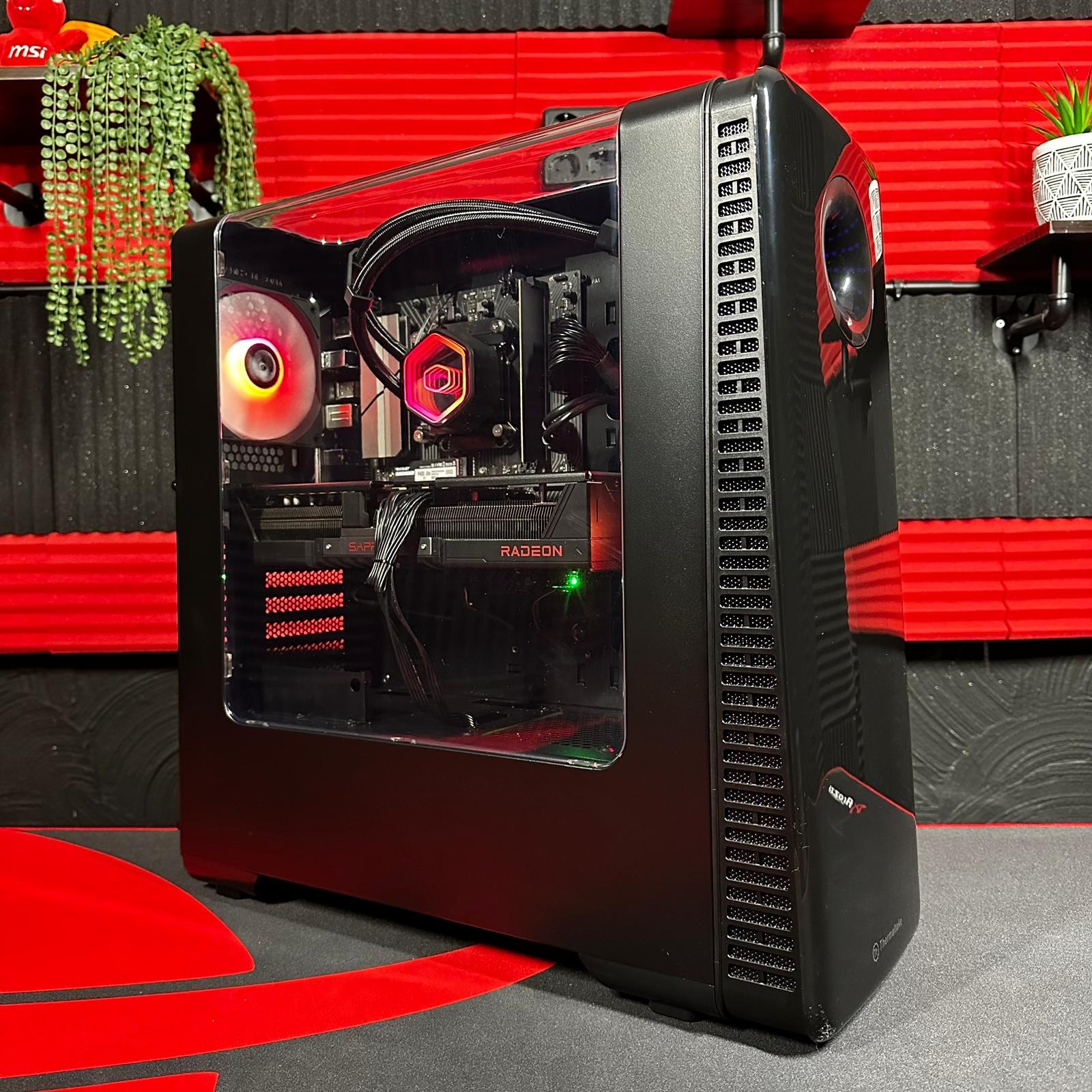 Firebreather Only1 A7596XT AMD Ryzen 5 7500X3D 6-Core (12 threads) tot 4.5Ghz AMD Radeon  RX 9070 XT 16GB 1TB NVME SSD 16GB DDR5 RAM