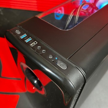 Firebreather Only1 A7596XT AMD Ryzen 5 7500X3D 6-Core (12 threads) tot 4.5Ghz AMD Radeon  RX 9070 XT 16GB 1TB NVME SSD 16GB DDR5 RAM